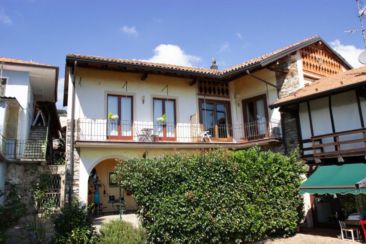 Hotel Casa Patrone Nebbiuno Exterior foto